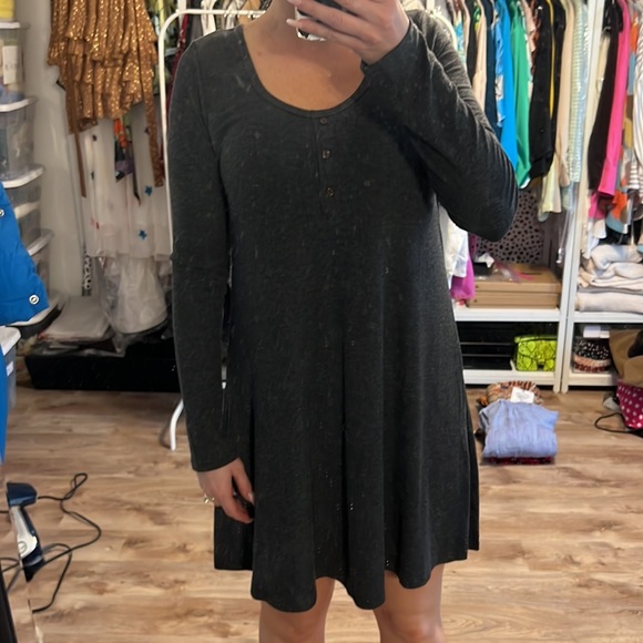 Lush Charcoal Ribbed Henley Long Sleeve Dress - Picture 8 of 10